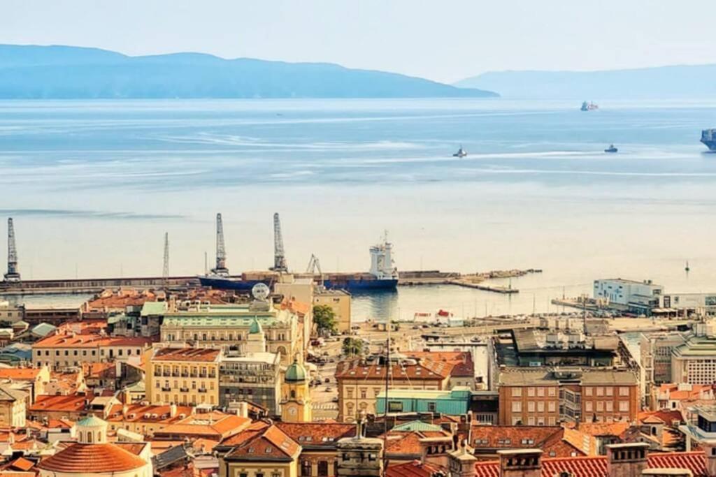 Apartment Lori - Beautiful View Rijeka Eksteriør bilde