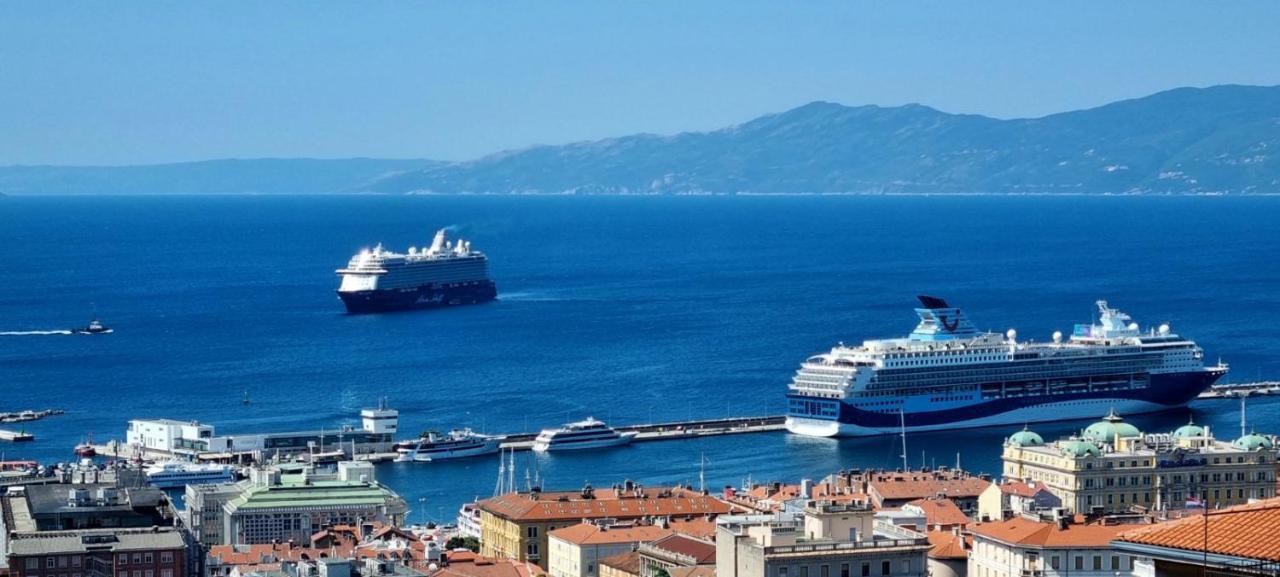 Apartment Lori - Beautiful View Rijeka Eksteriør bilde